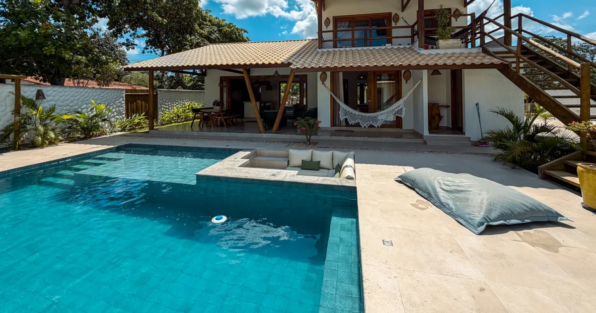 HOUSE WITH POOL IN CAVALO BRAVO — PREÁ | Terra Ventos